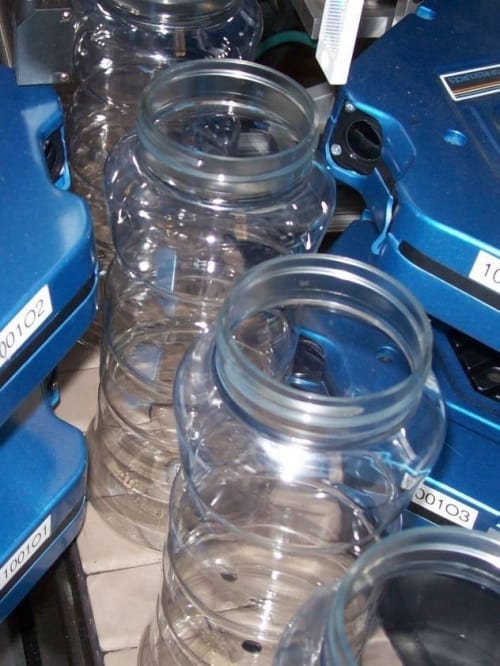 real-time thickness measurement system for plastic bottles